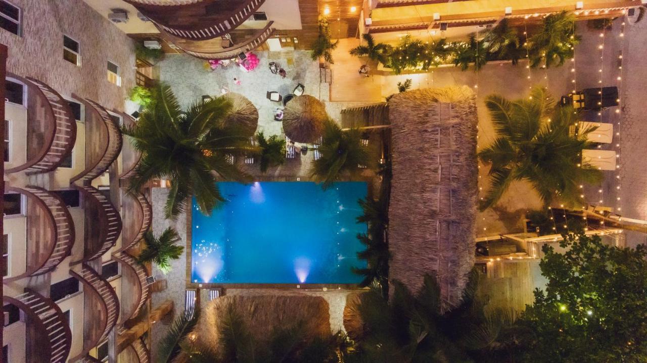 Tropical Palace Aparthotel San Pedro (Ambergris Caye)