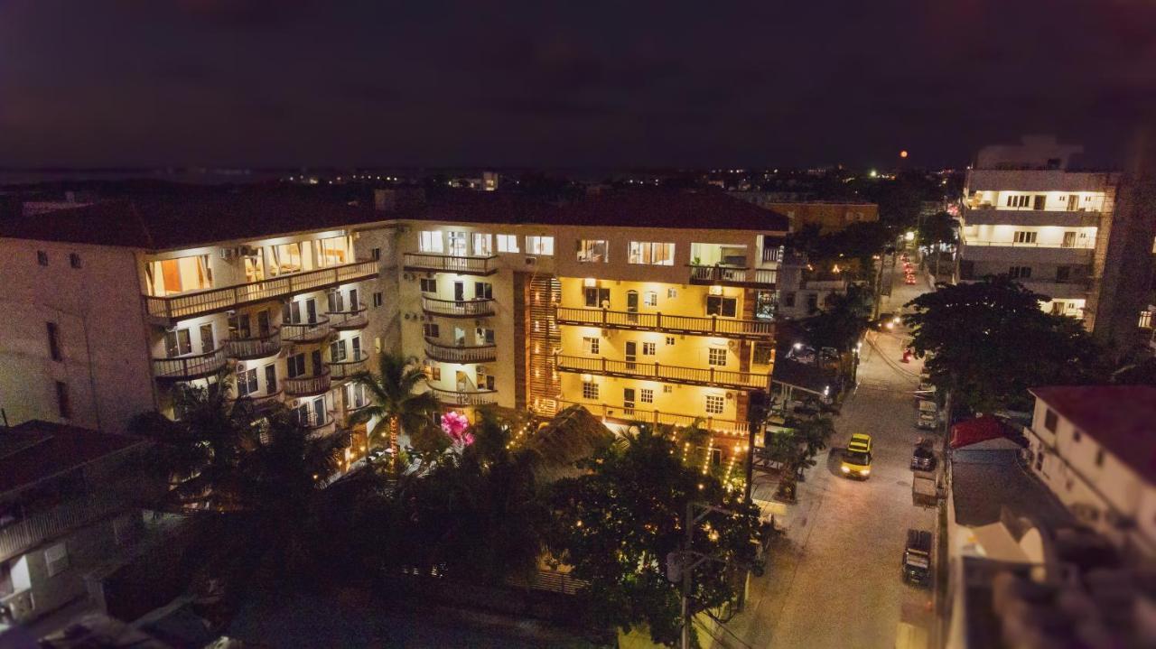 Aparthotel Tropical Palace