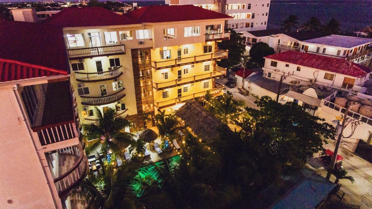 Tropical Palace Aparthotel *