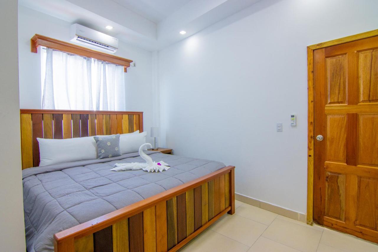 Tropical Palace Aparthotel *