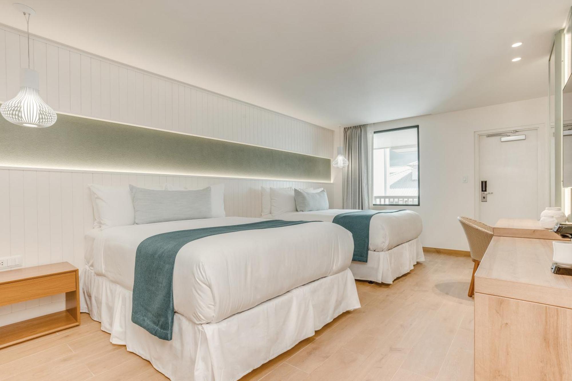 Hotel George And