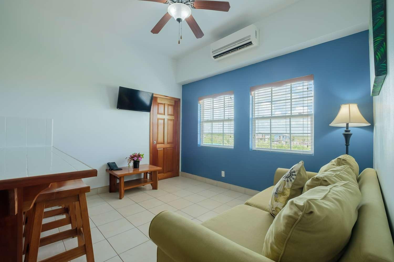 Western Grand Baymen Gardens Aparthotel 3*