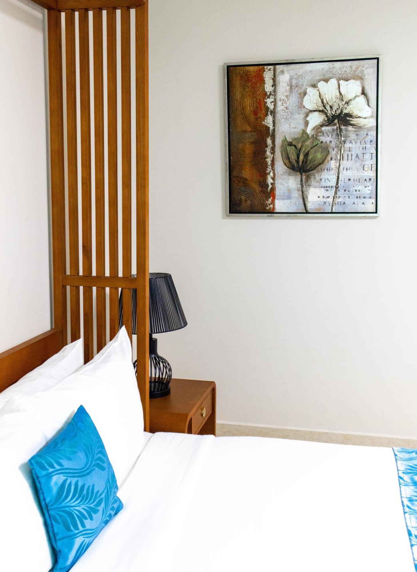 Hotel Golden Bay Belize 3*