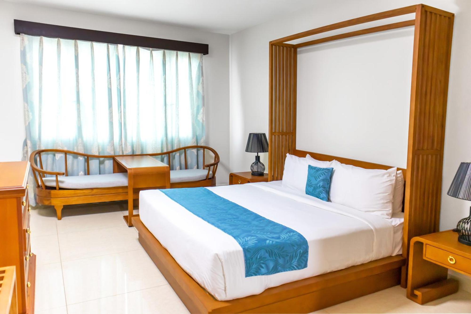 Golden Bay Belize Hotel 3*