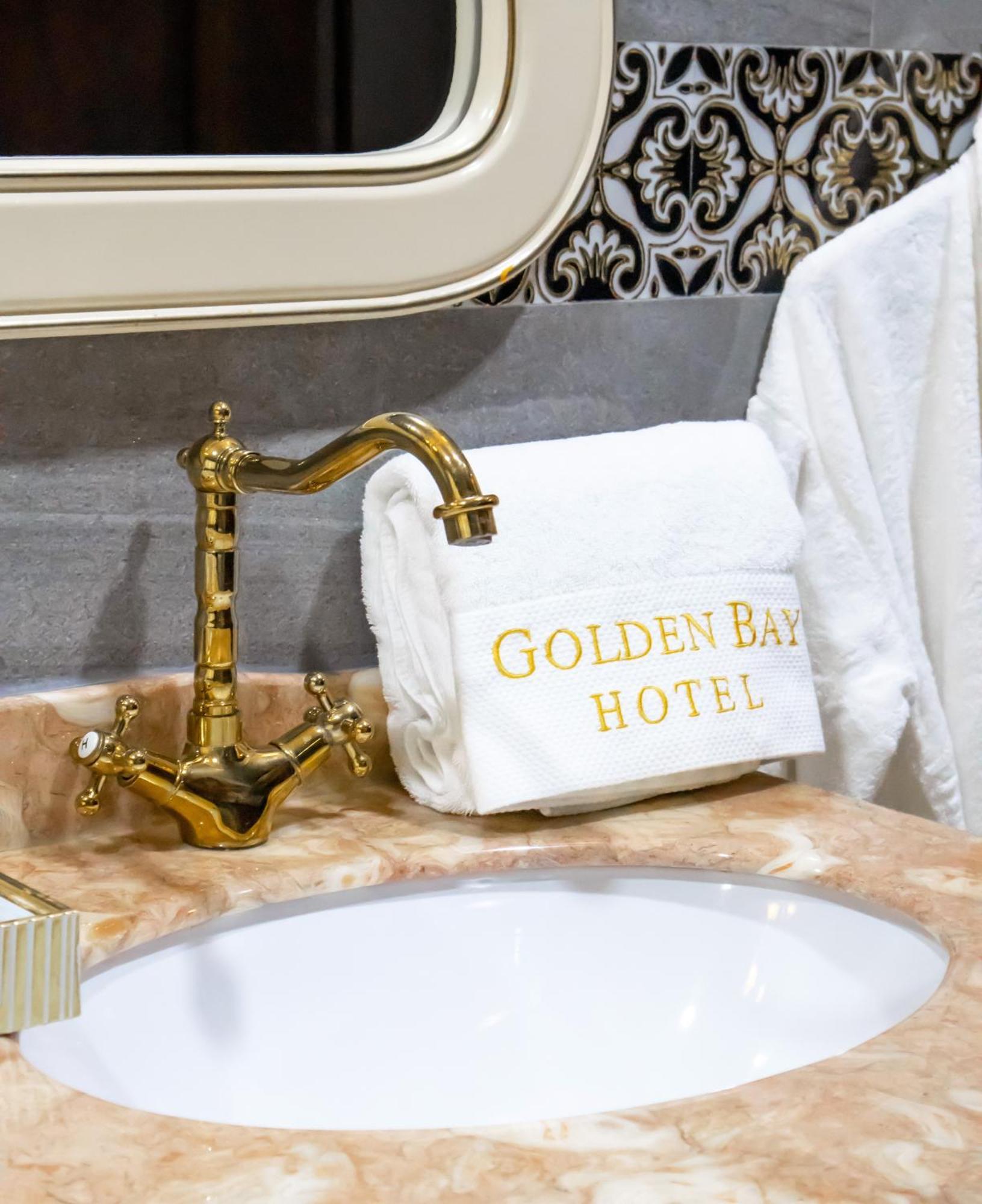 Hotel Golden Bay Belize 3*