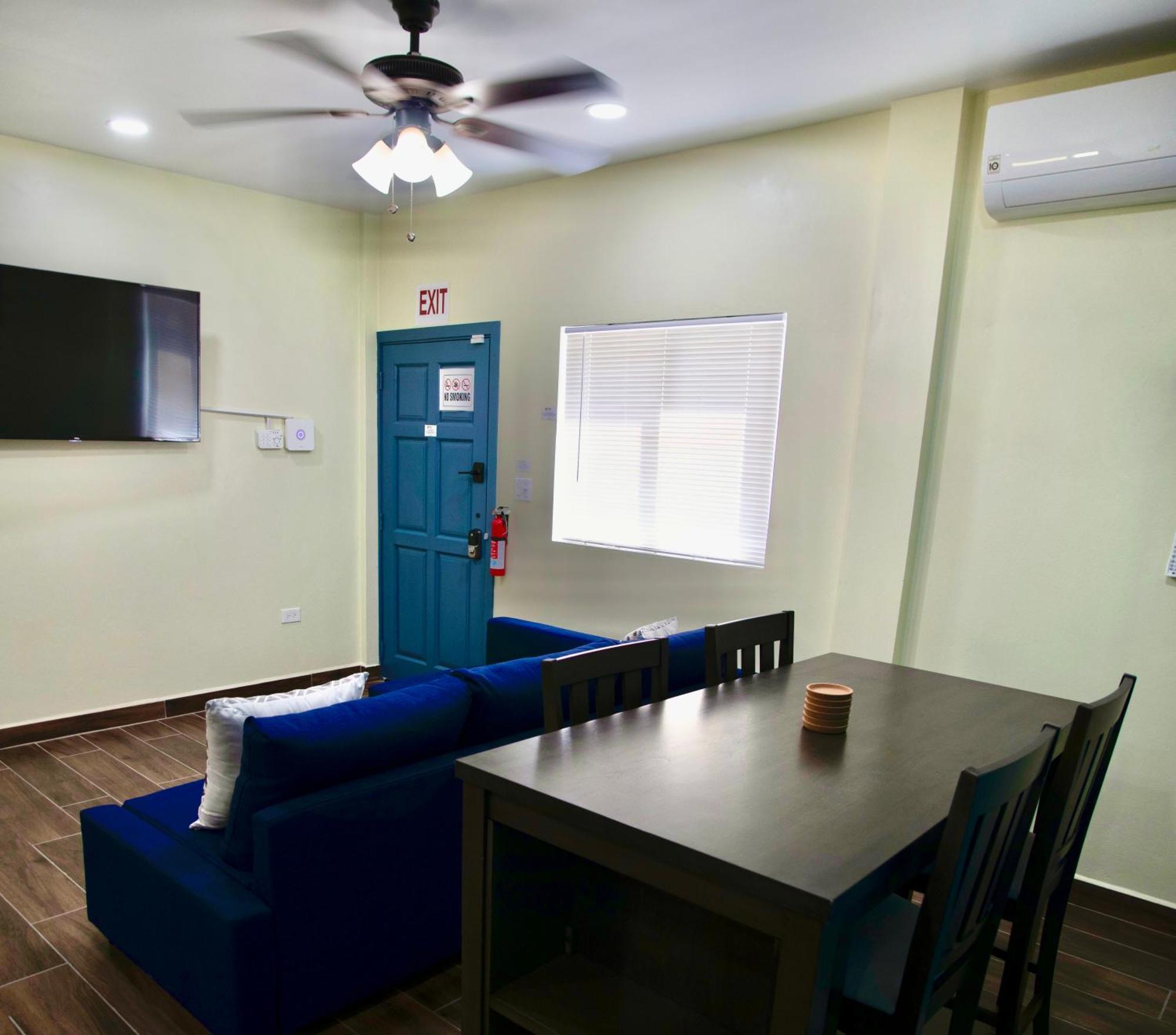Apartment Meme's Place