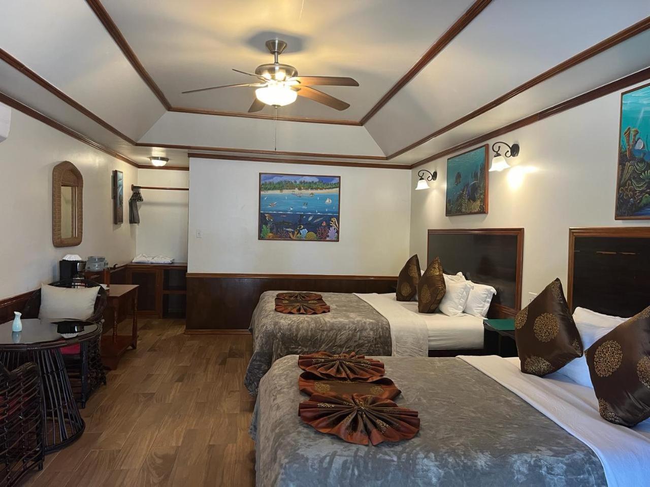 Hotel Captain Morgan's Retreat