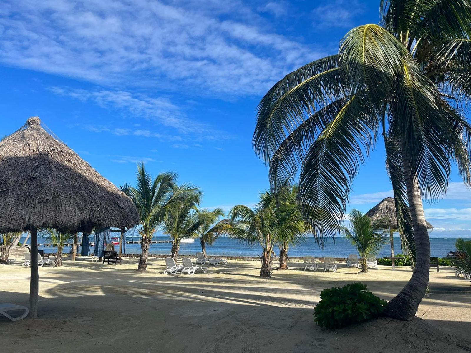 Captain Morgan's Retreat Hotel