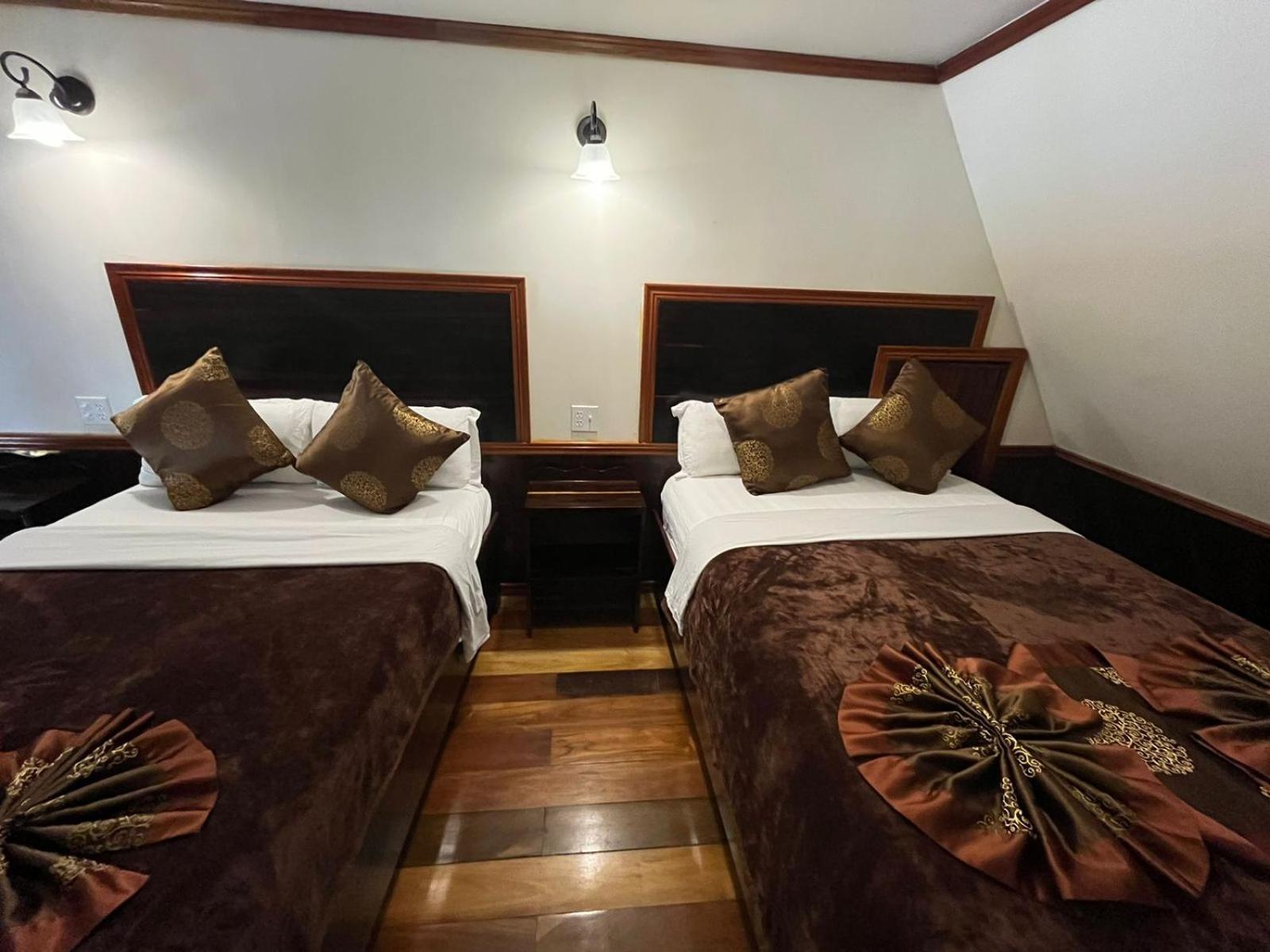 Captain Morgan's Retreat 3*