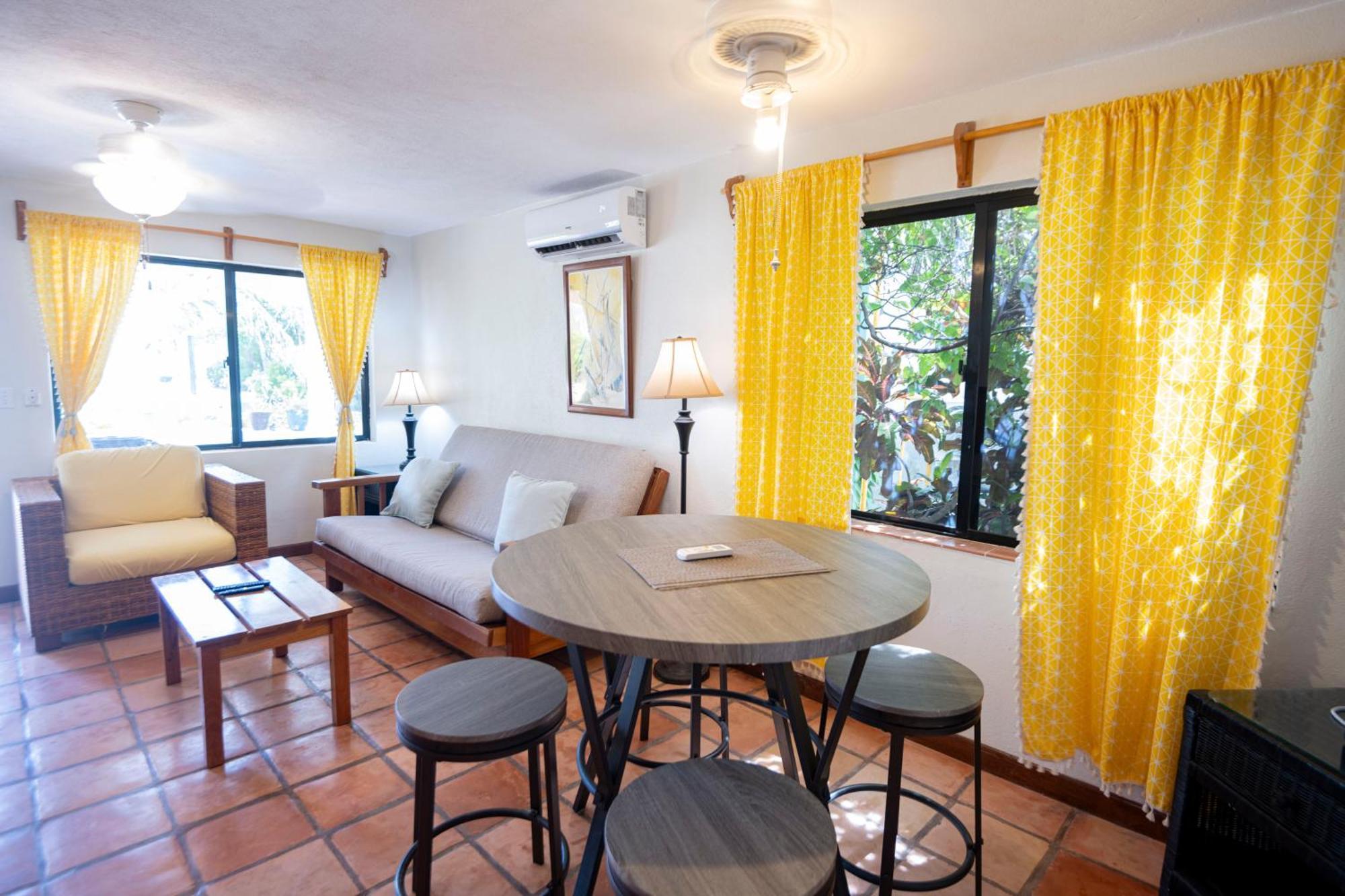 Isla Bonita Yacht Club 3* San Pedro (Ambergris Caye)