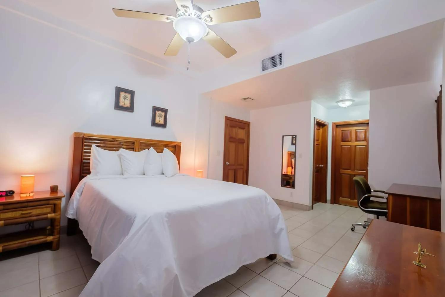 Western Grand Baymen Gardens 3*