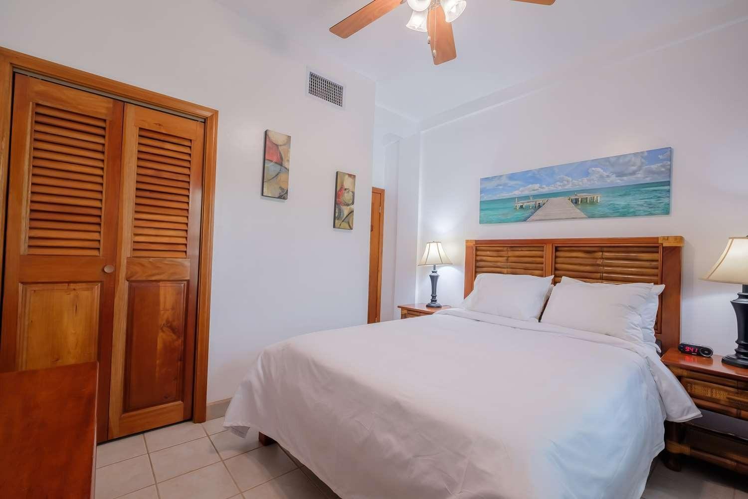 Western Grand Baymen Gardens San Pedro (Ambergris Caye)