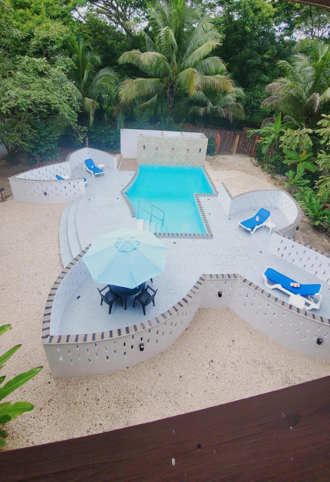 Massis Luxury Villa *