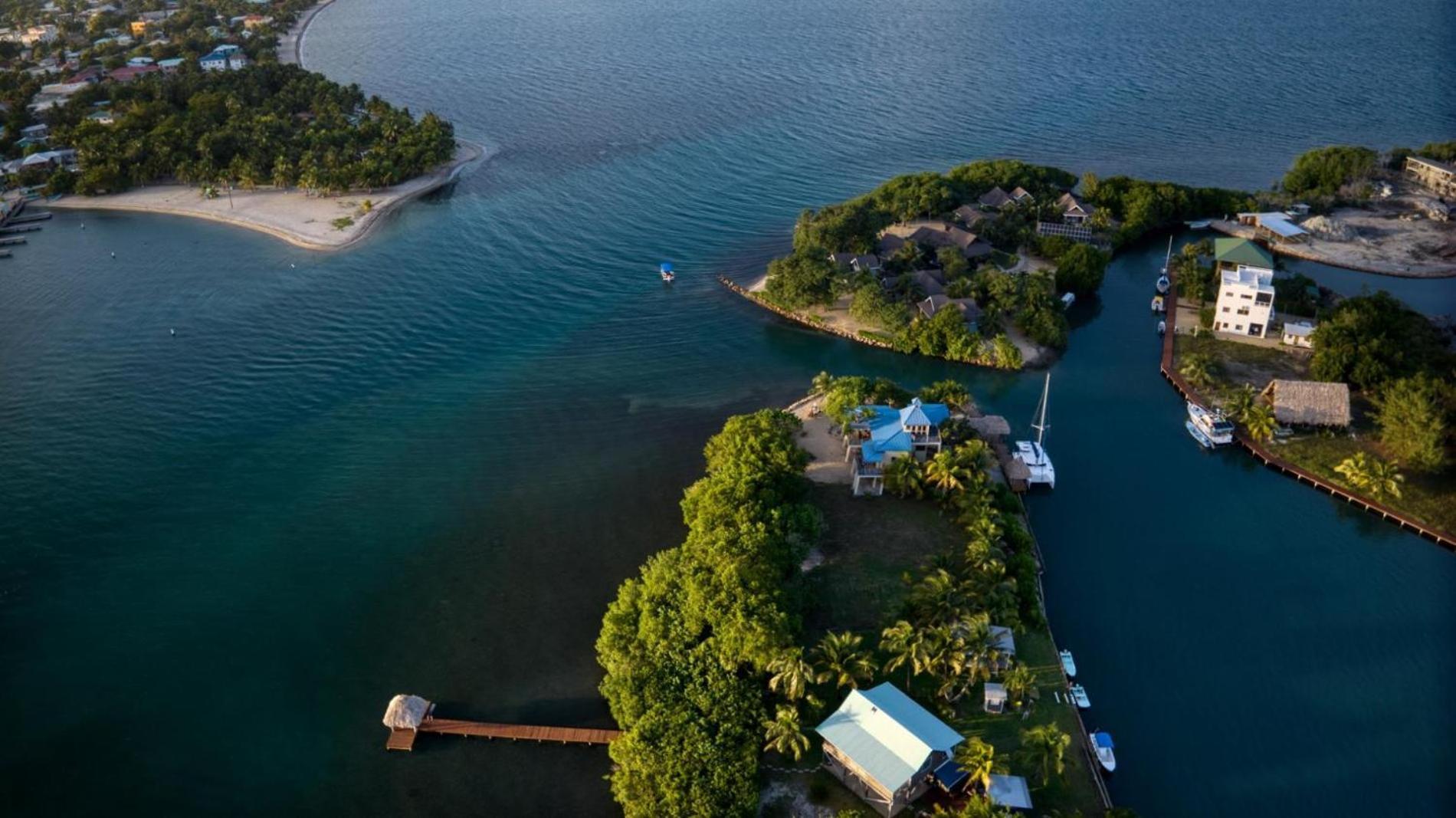 New Modern Ocean Front On Private Island