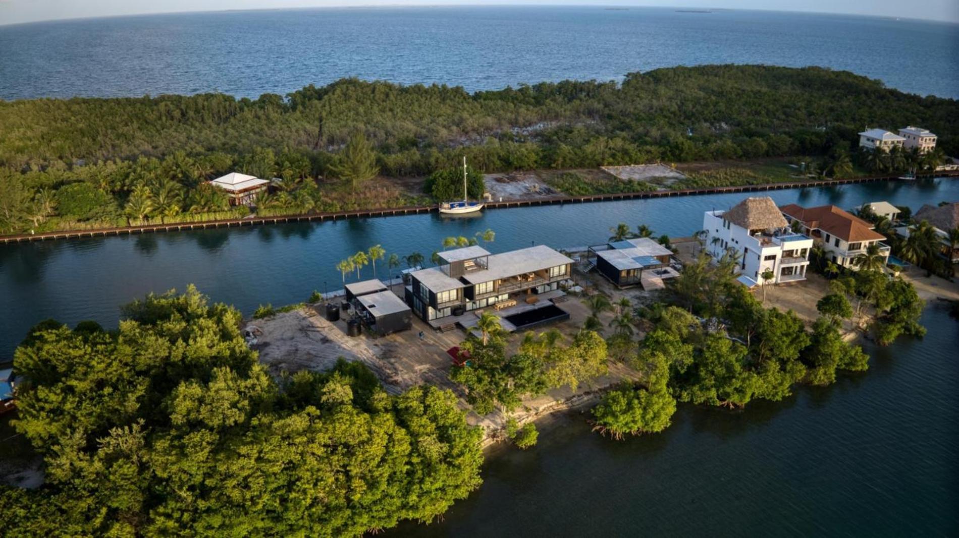 New Modern Ocean Front On Private Island *