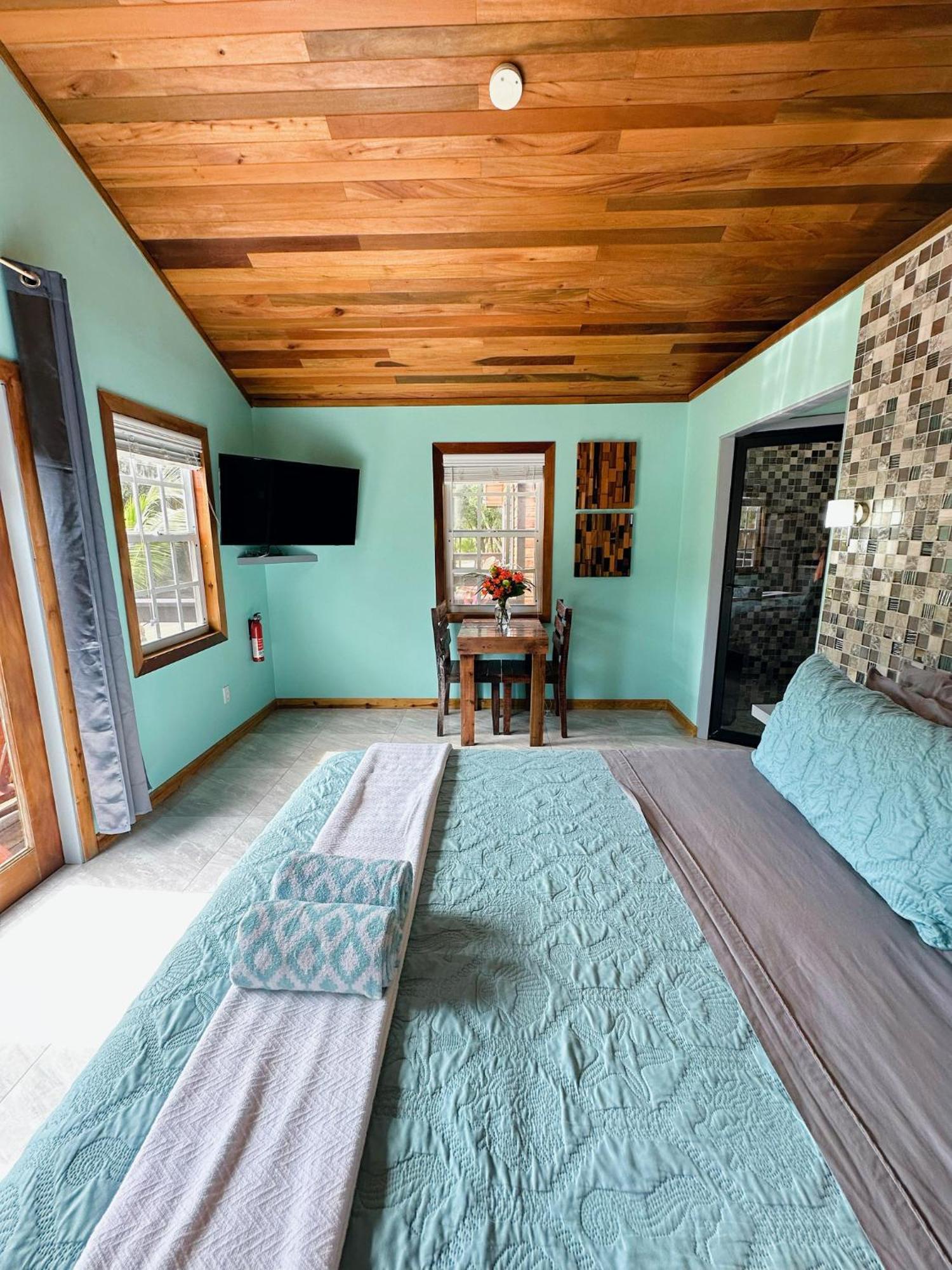 Mangata Adults Only 5* San Pedro (Ambergris Caye)