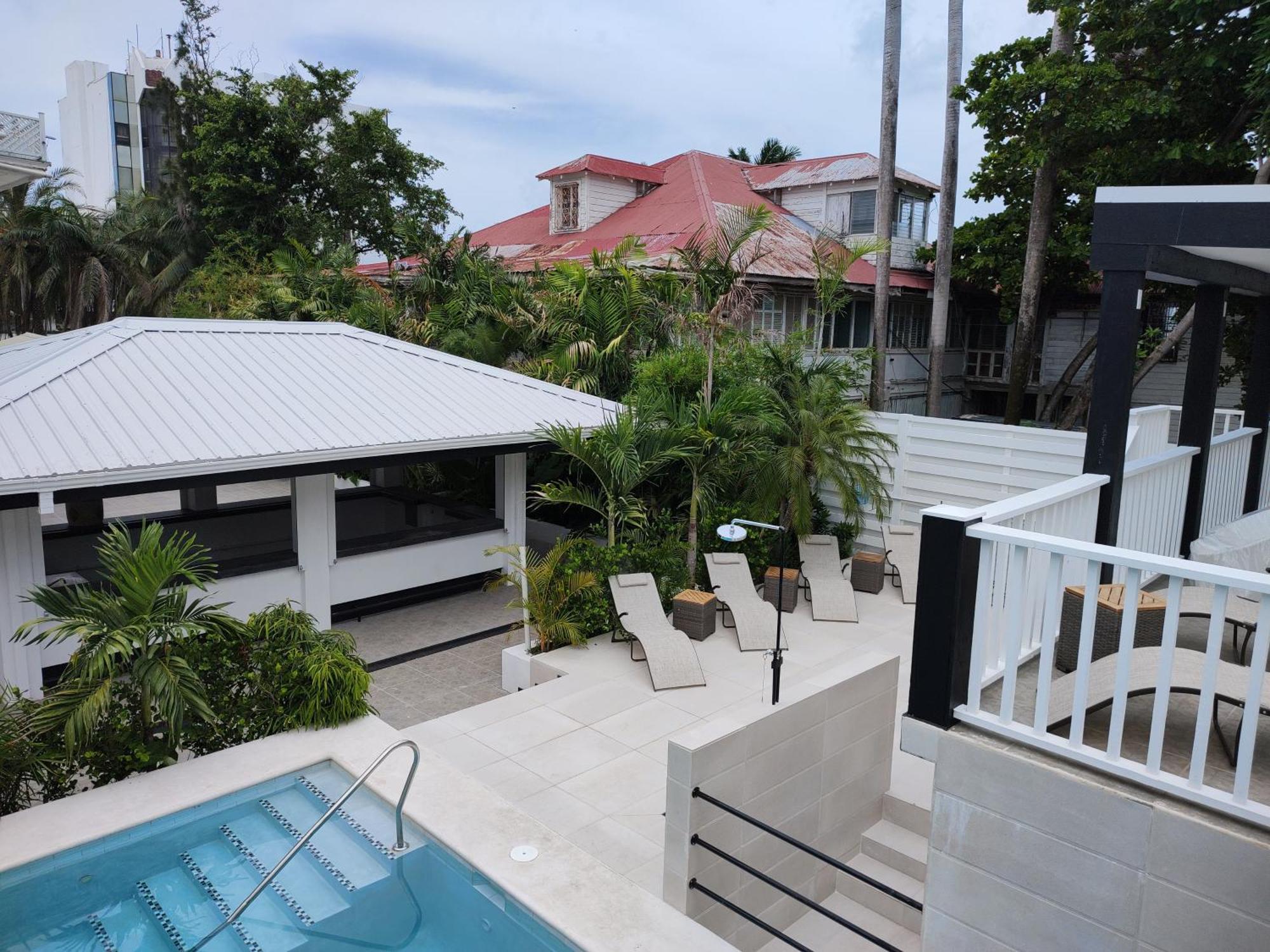 Hotel The Great House 4*