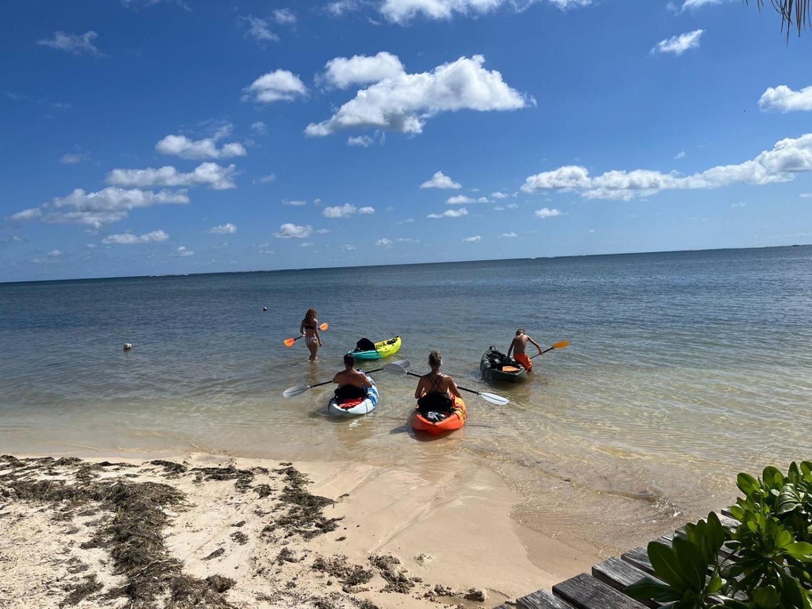 Captain Morgan's Retreat Hotel 3*