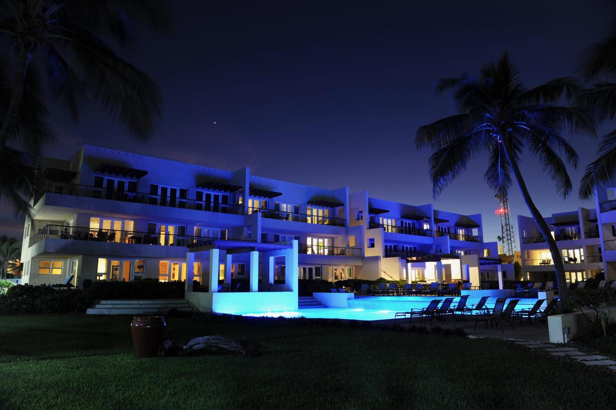 The Phoenix Resort San Pedro (Ambergris Caye)