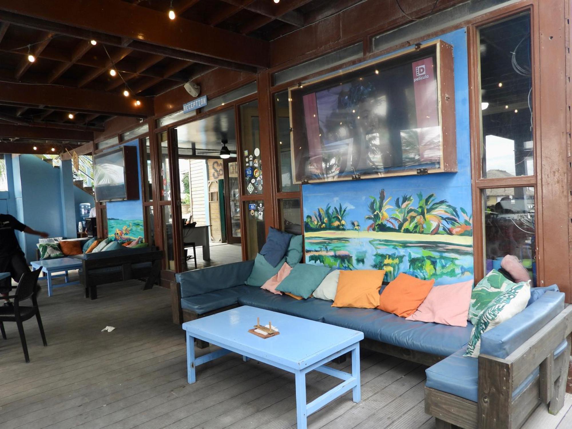 Sandbar Beachfront & Restaurant