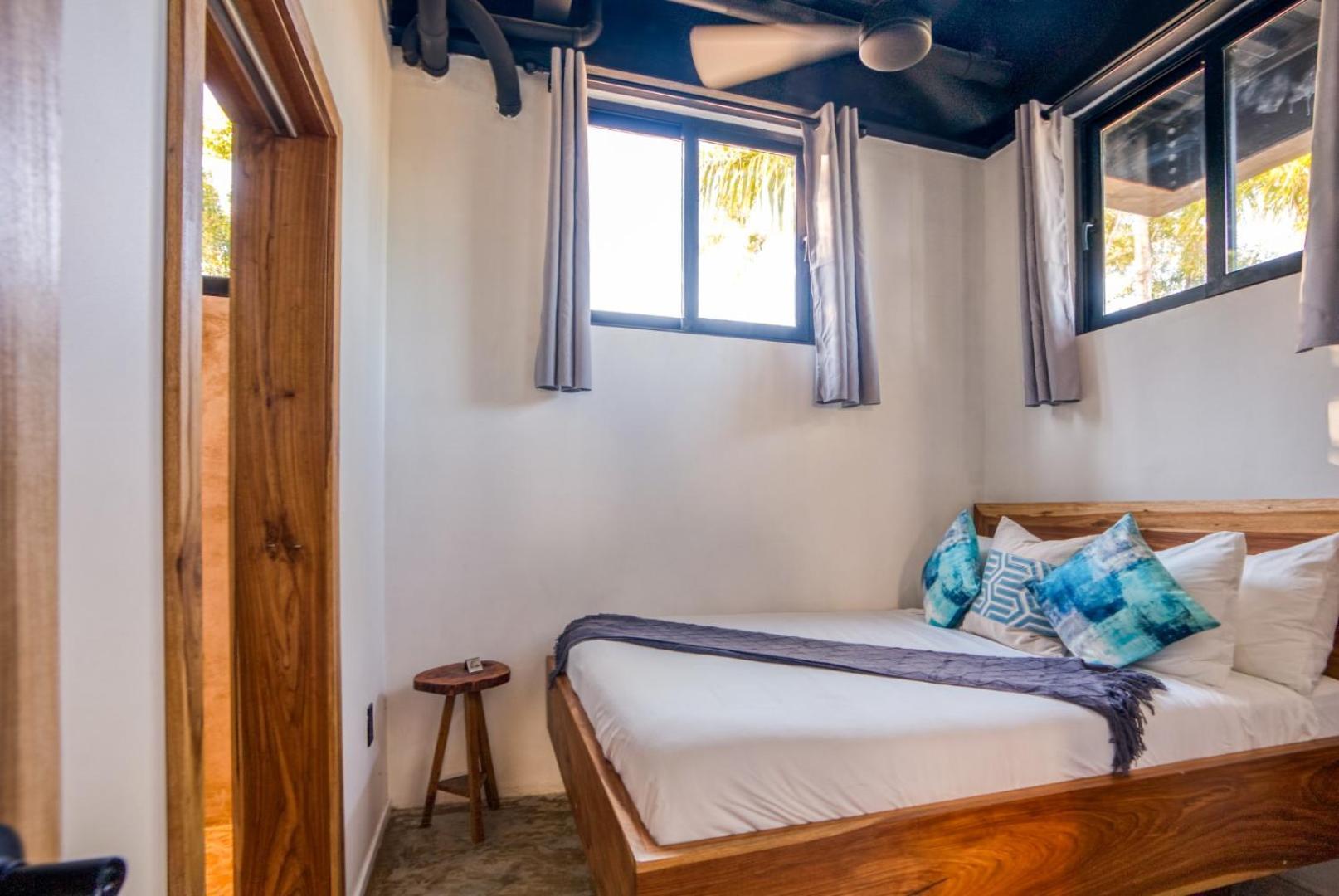 Balam - Modern 4 Bedroom Ocean Front With Pool * Maya Beach