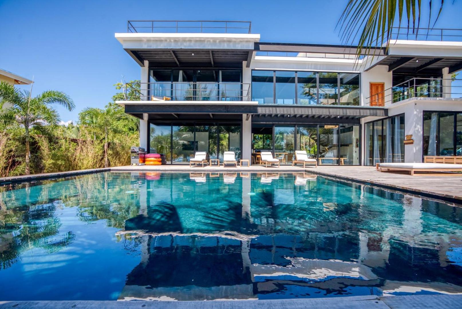 Villa Balam - Modern 4 Bedroom Ocean Front With Pool