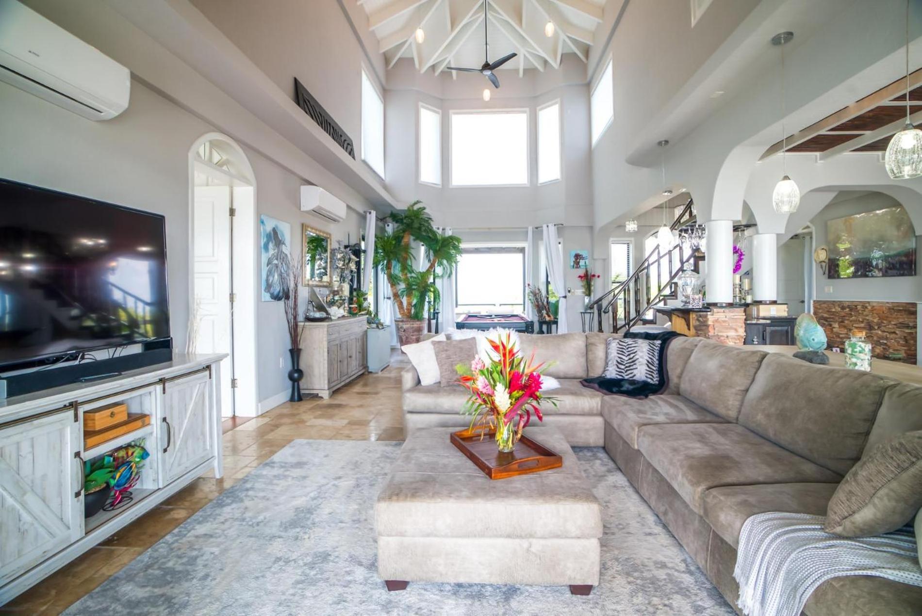 Kairos - Luxury Ocean Front - 4 Bedrooms With 2 Private Pools & Villa *