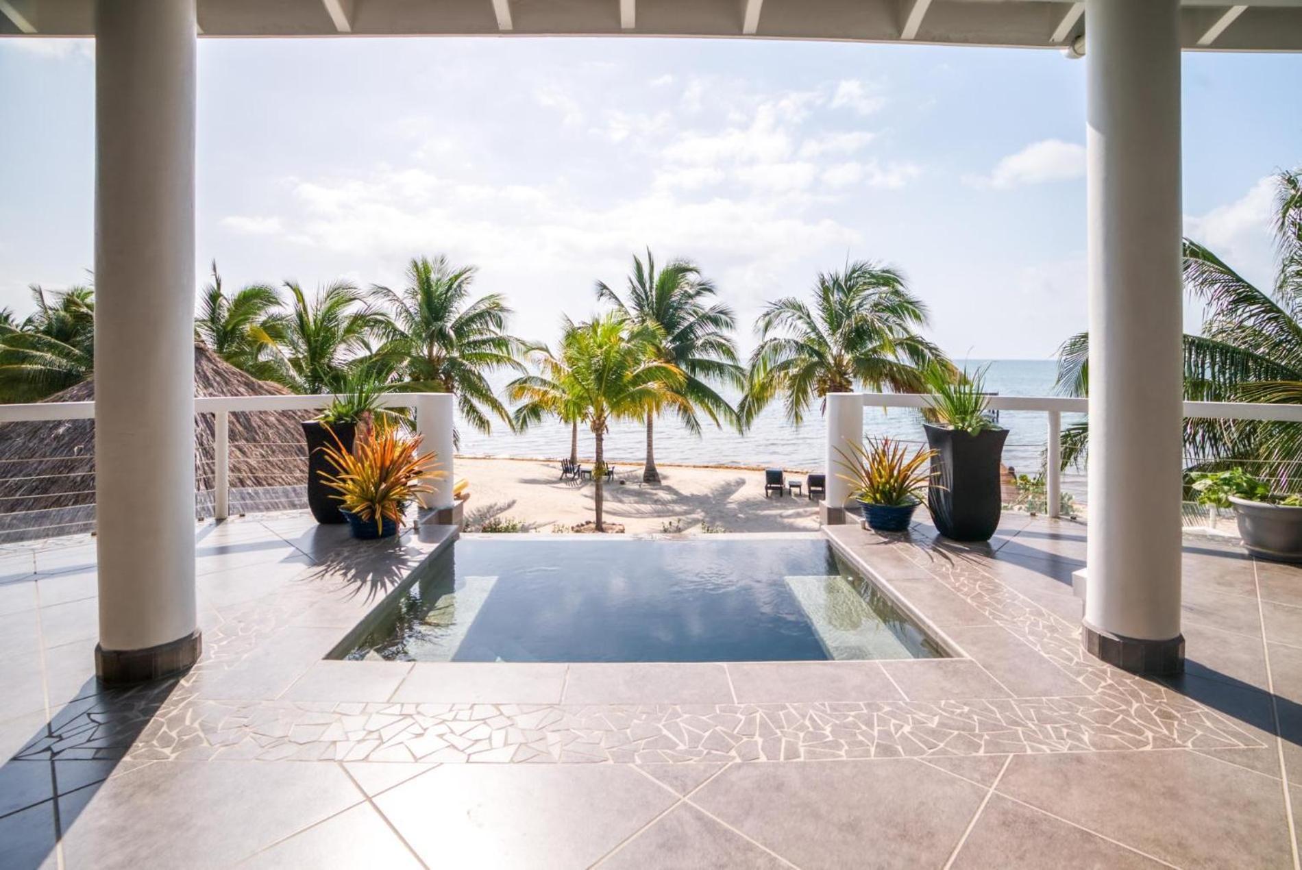 Villa Kairos - Luxury Ocean Front - 4 Bedrooms With 2 Private Pools & Maya Beach