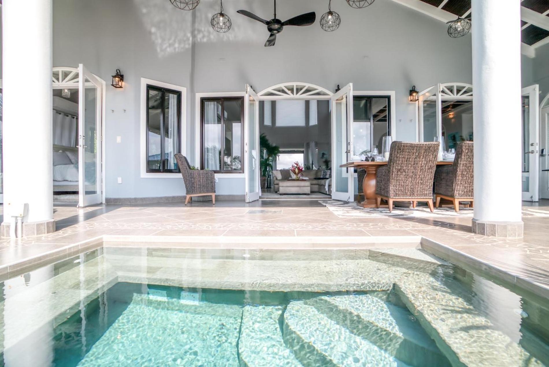 Kairos - Luxury Ocean Front - 4 Bedrooms With 2 Private Pools & Villa Maya Beach