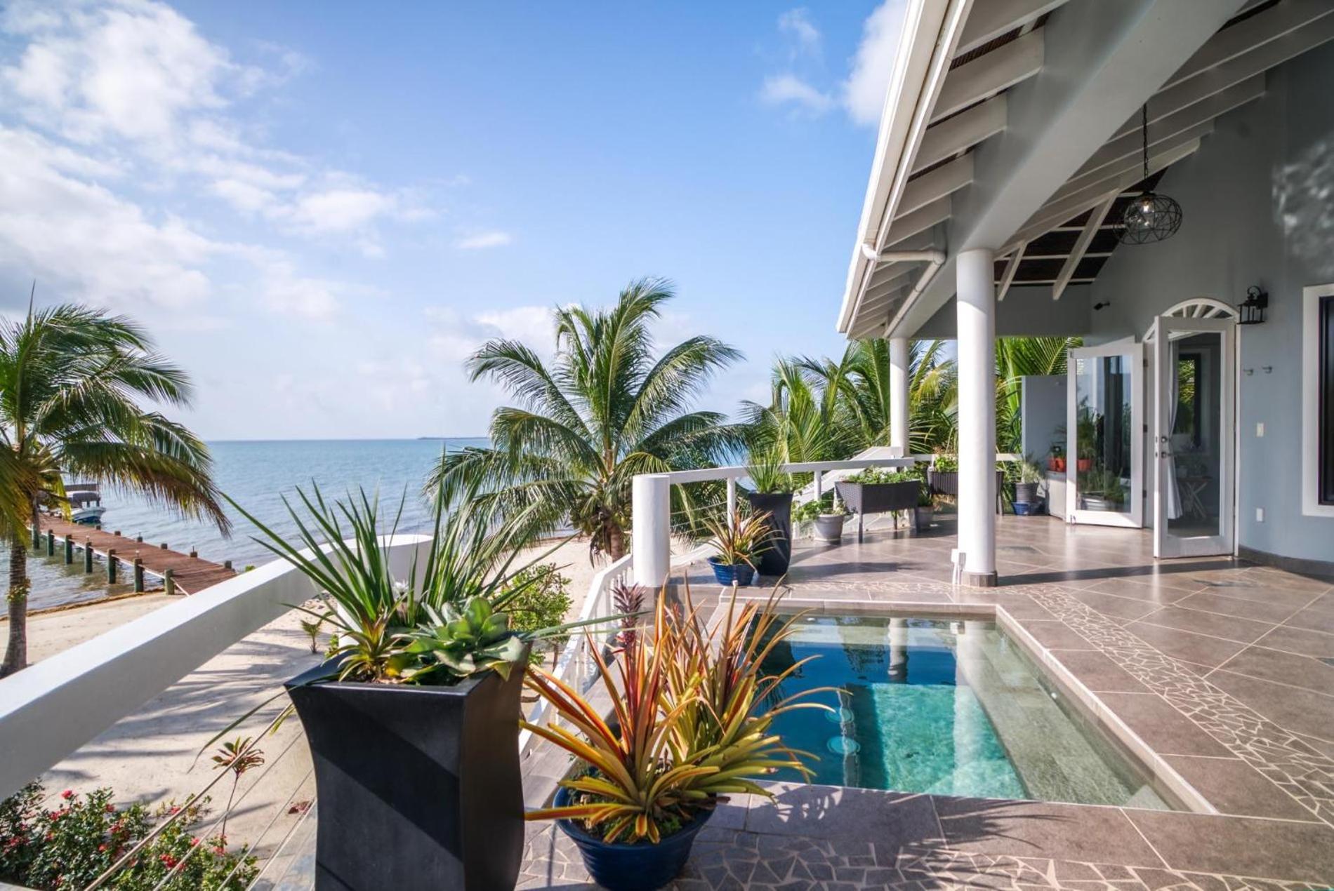Kairos - Luxury Ocean Front - 4 Bedrooms With 2 Private Pools & Villa