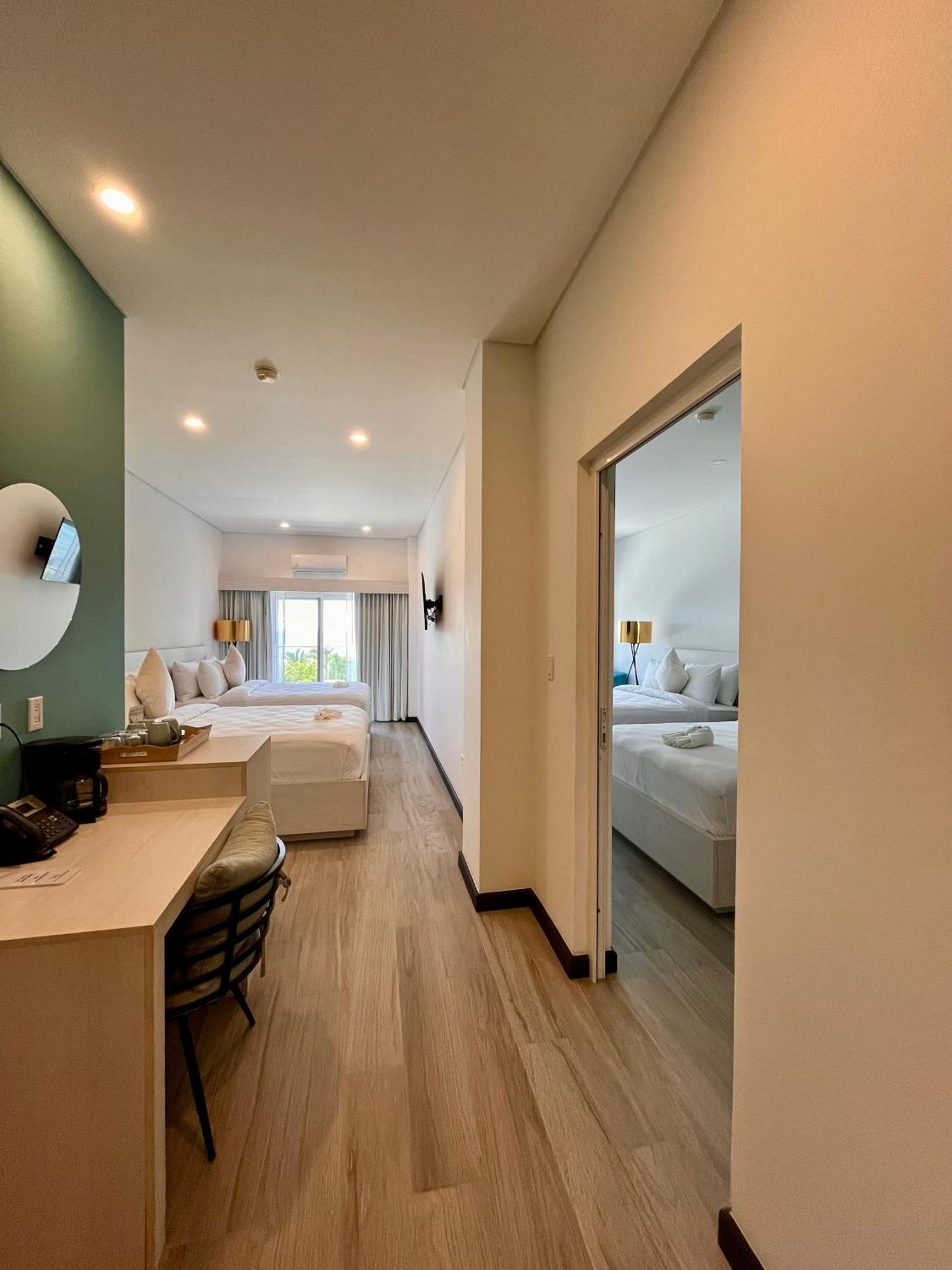 Resort The Watermark 4*