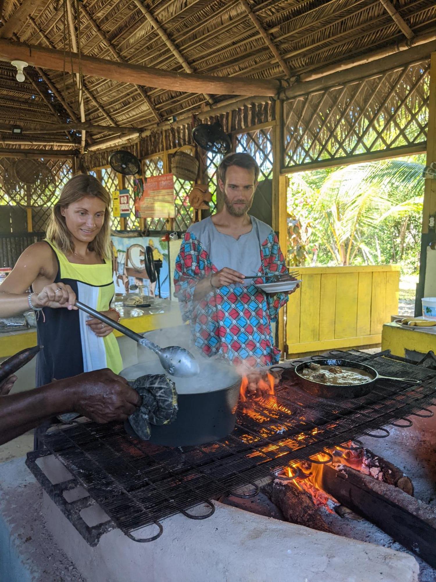 Bed & Breakfast Palmento Grove Garifuna Eco-cultural & Healing Institute
