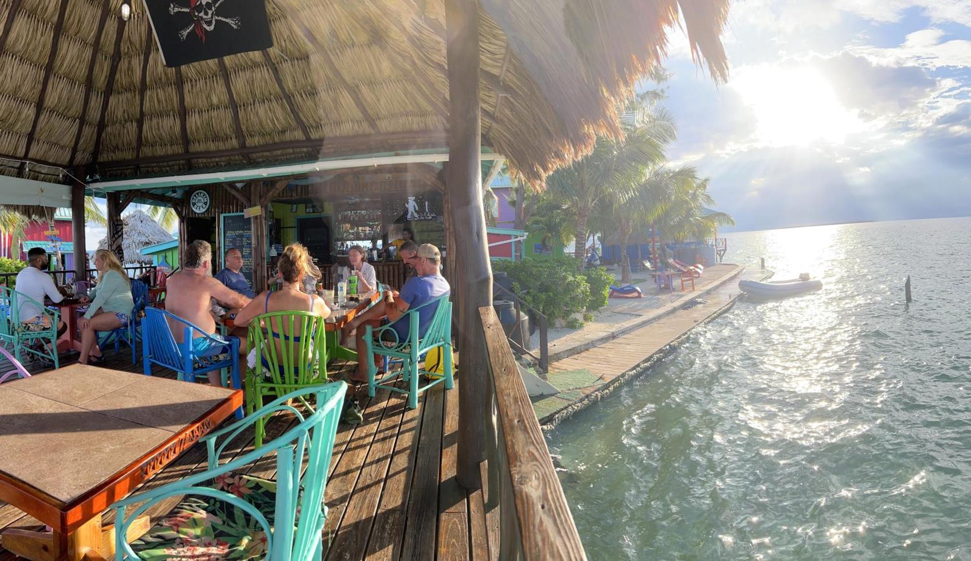 King Lewey's Island 3* Placencia