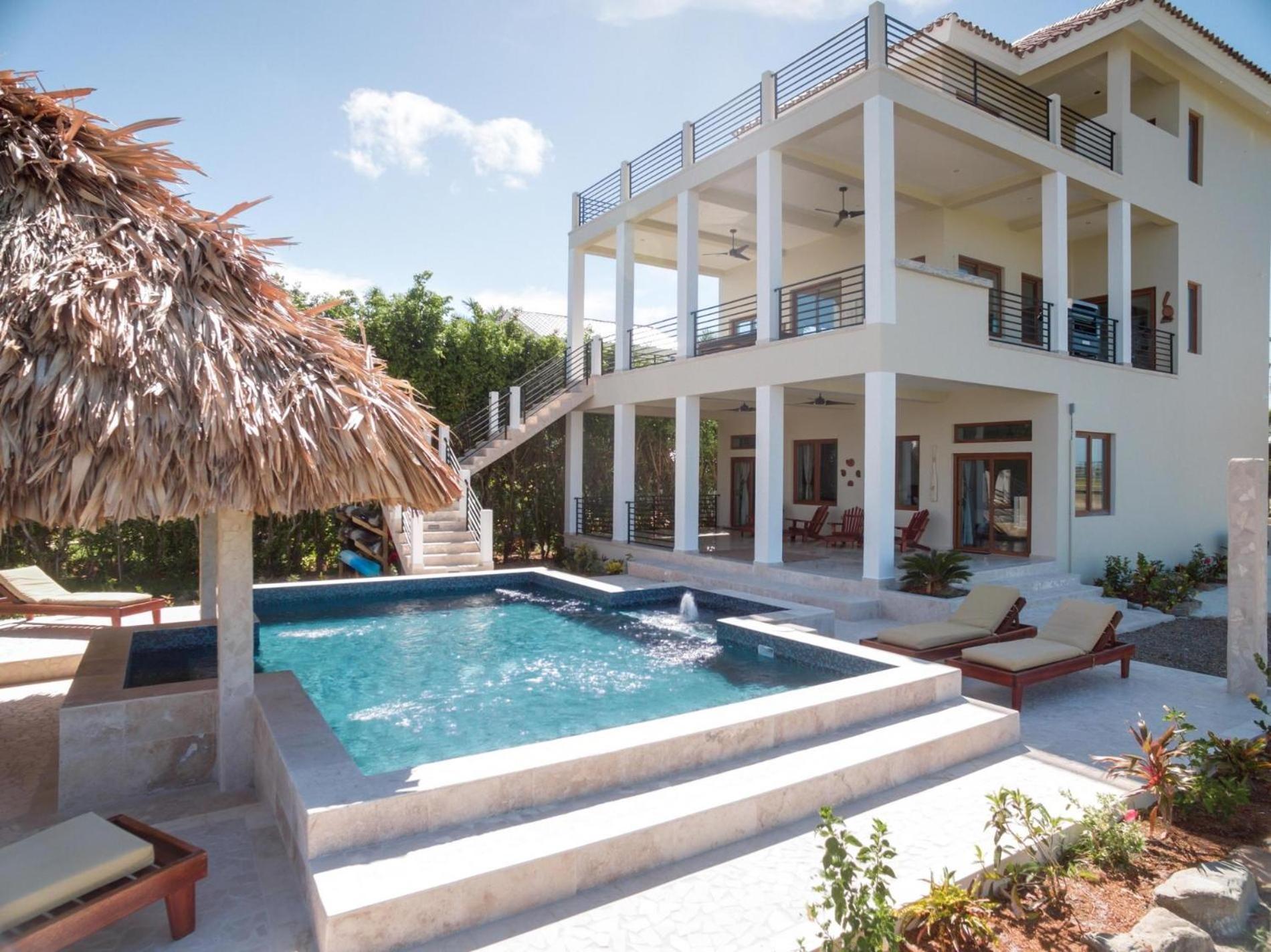 Laguna Gecko * Placencia
