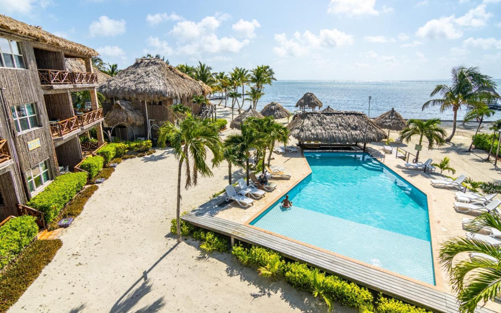 Captain Morgan's Retreat 3*