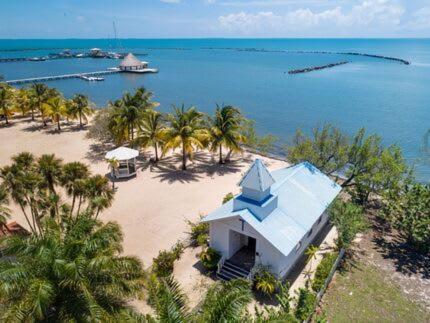 Castello- Water Views & Amenities Holiday home *