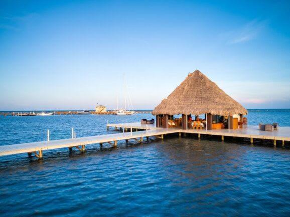 Castello- Water Views & Amenities Holiday home Placencia