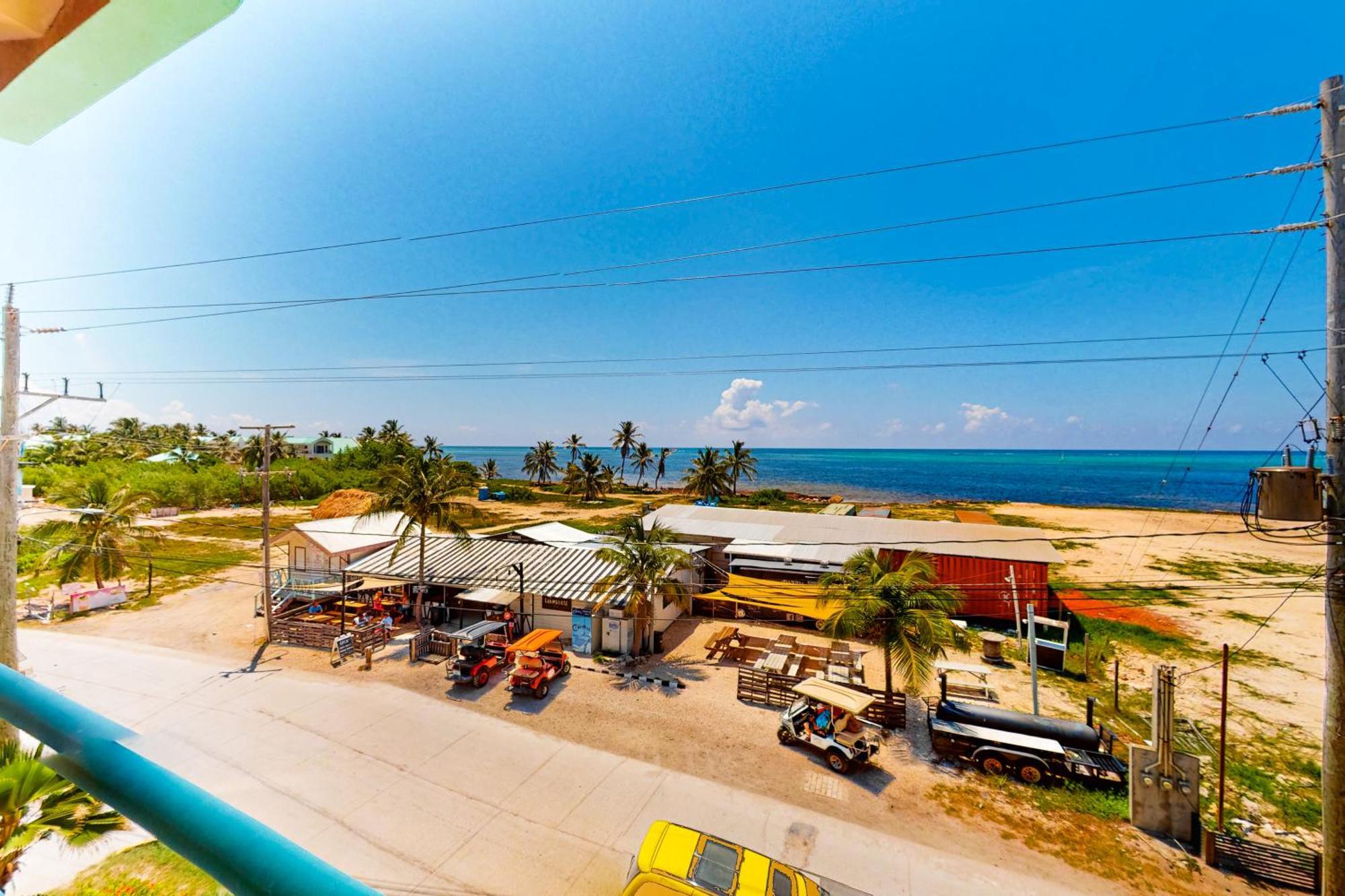 Apartment E301 Mara Laguna San Pedro (Ambergris Caye)