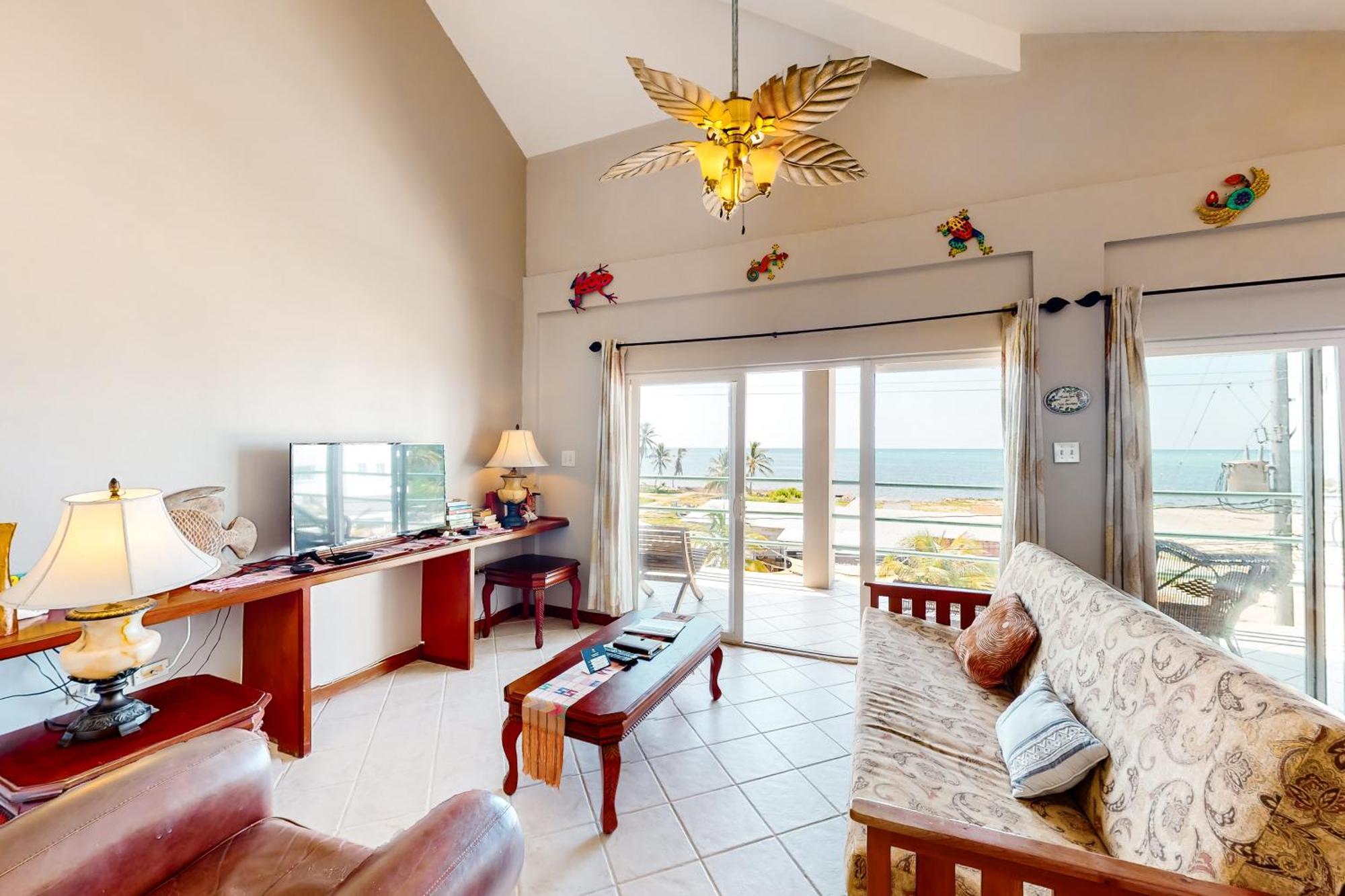 E301 Mara Laguna Apartment San Pedro (Ambergris Caye)