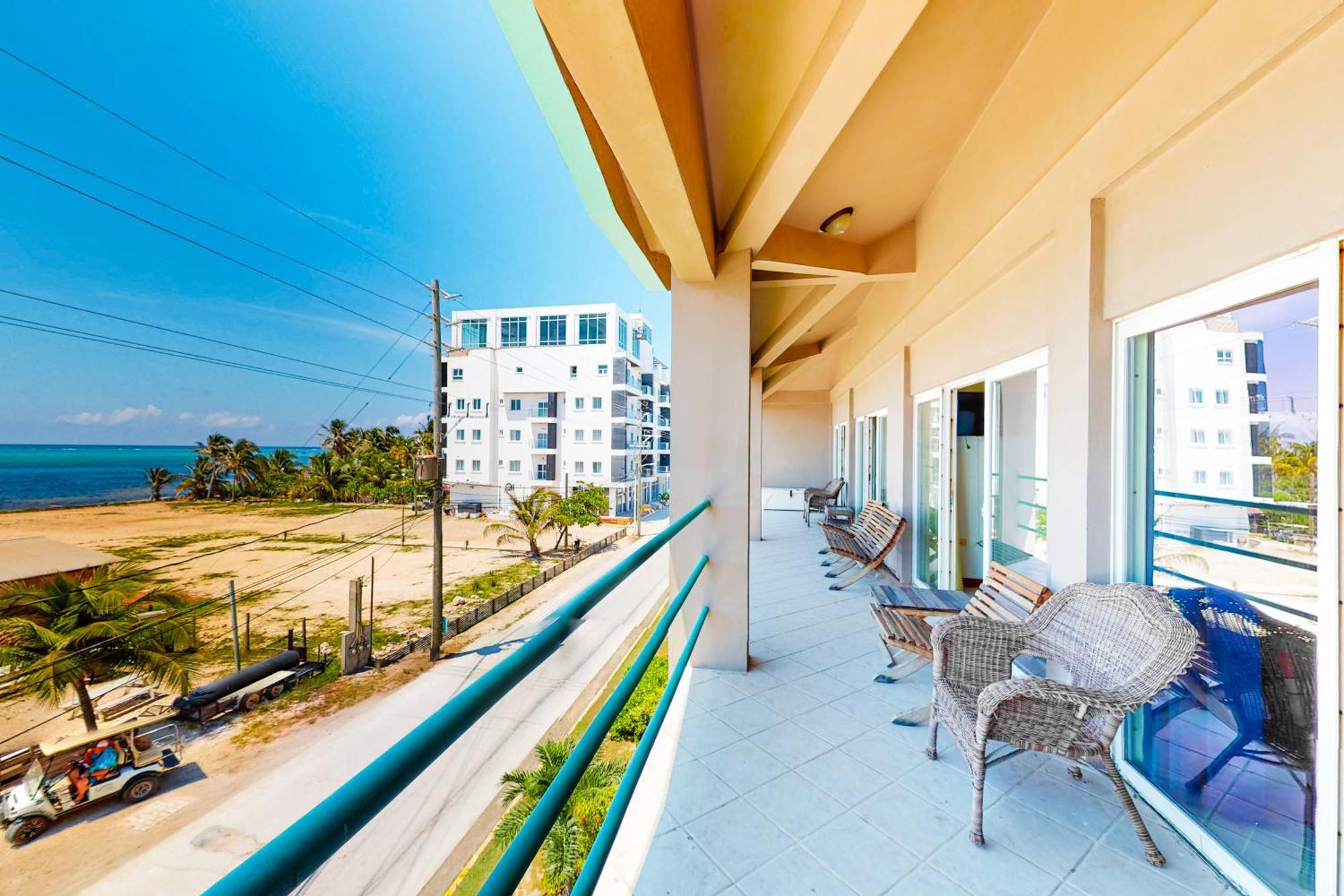 Apartment E301 Mara Laguna