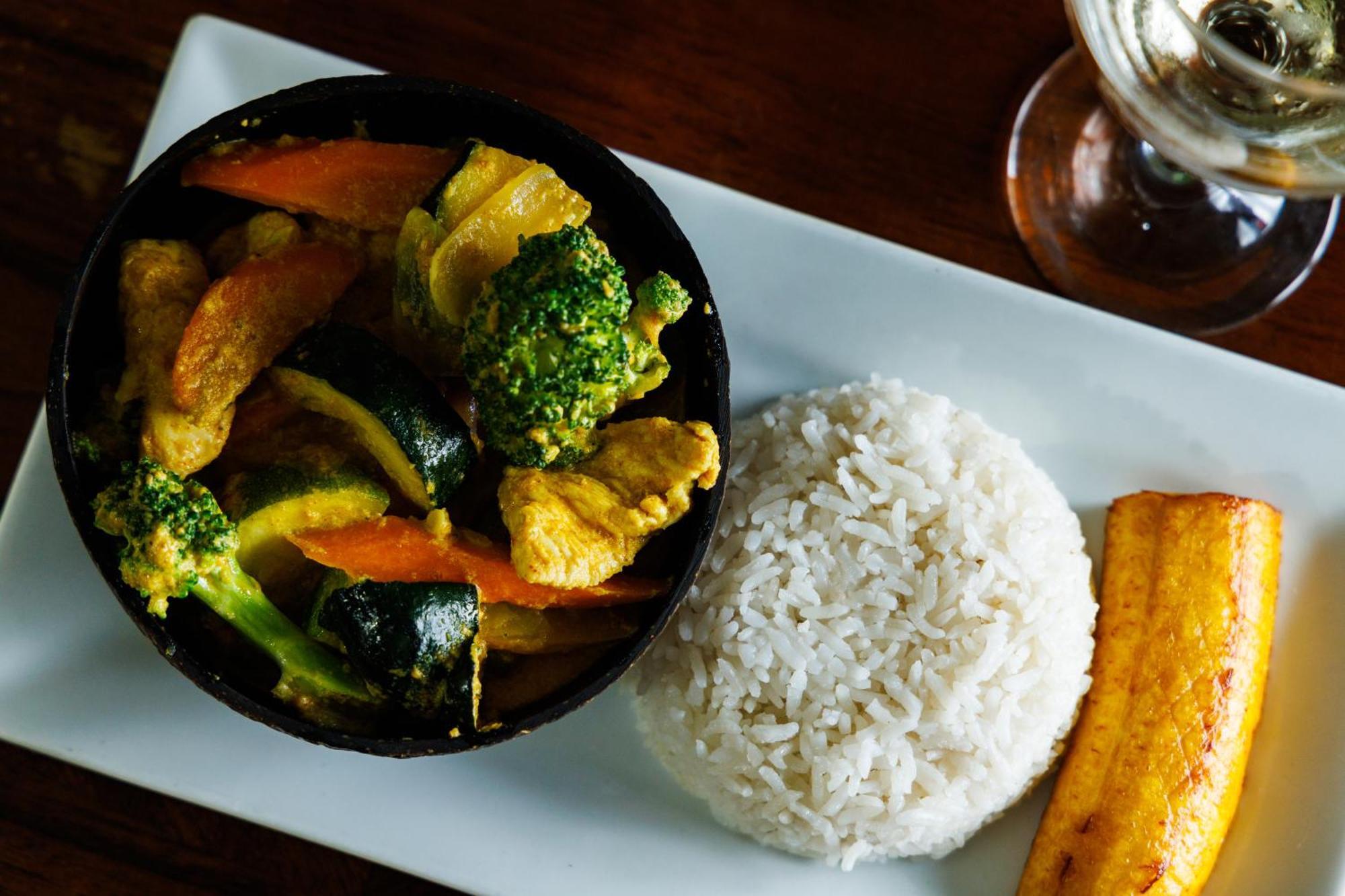 Coconut Row Boutique Guest house 4*