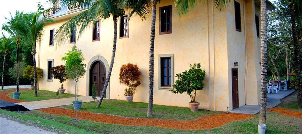 Mahogany Hall Luxury Boutique Resort San Ignacio