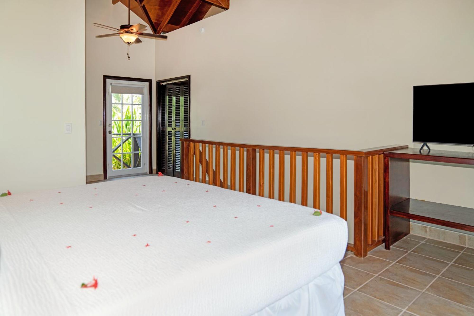 Resort X'tan Ha- The Waterfront San Pedro (Ambergris Caye)