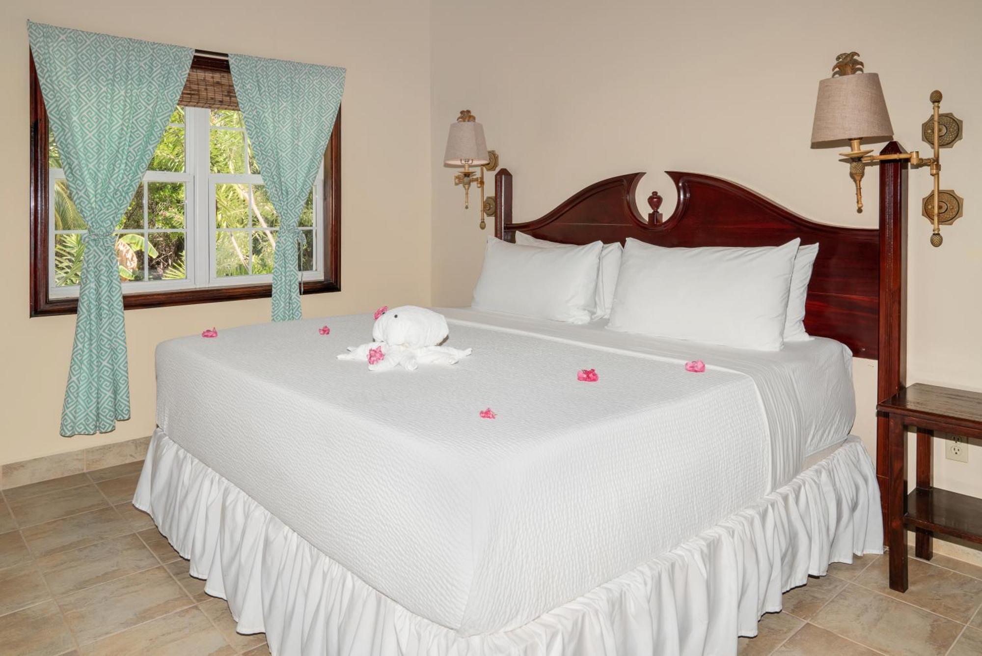 X'tan Ha- The Waterfront Hotel 3*