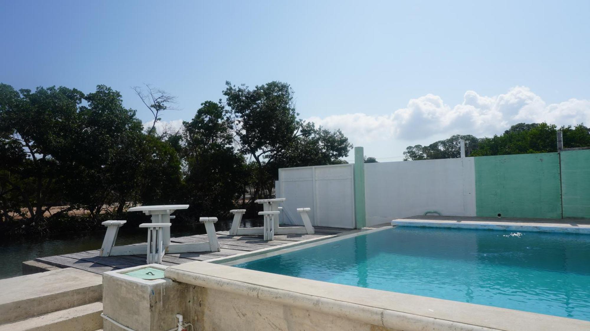 Apartment Belize Waterside Sea View With Infinity Pool & Overwater Deck