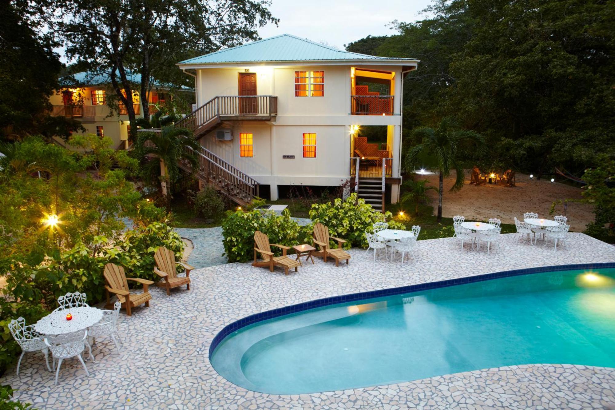 Black Orchid Hotel 3*