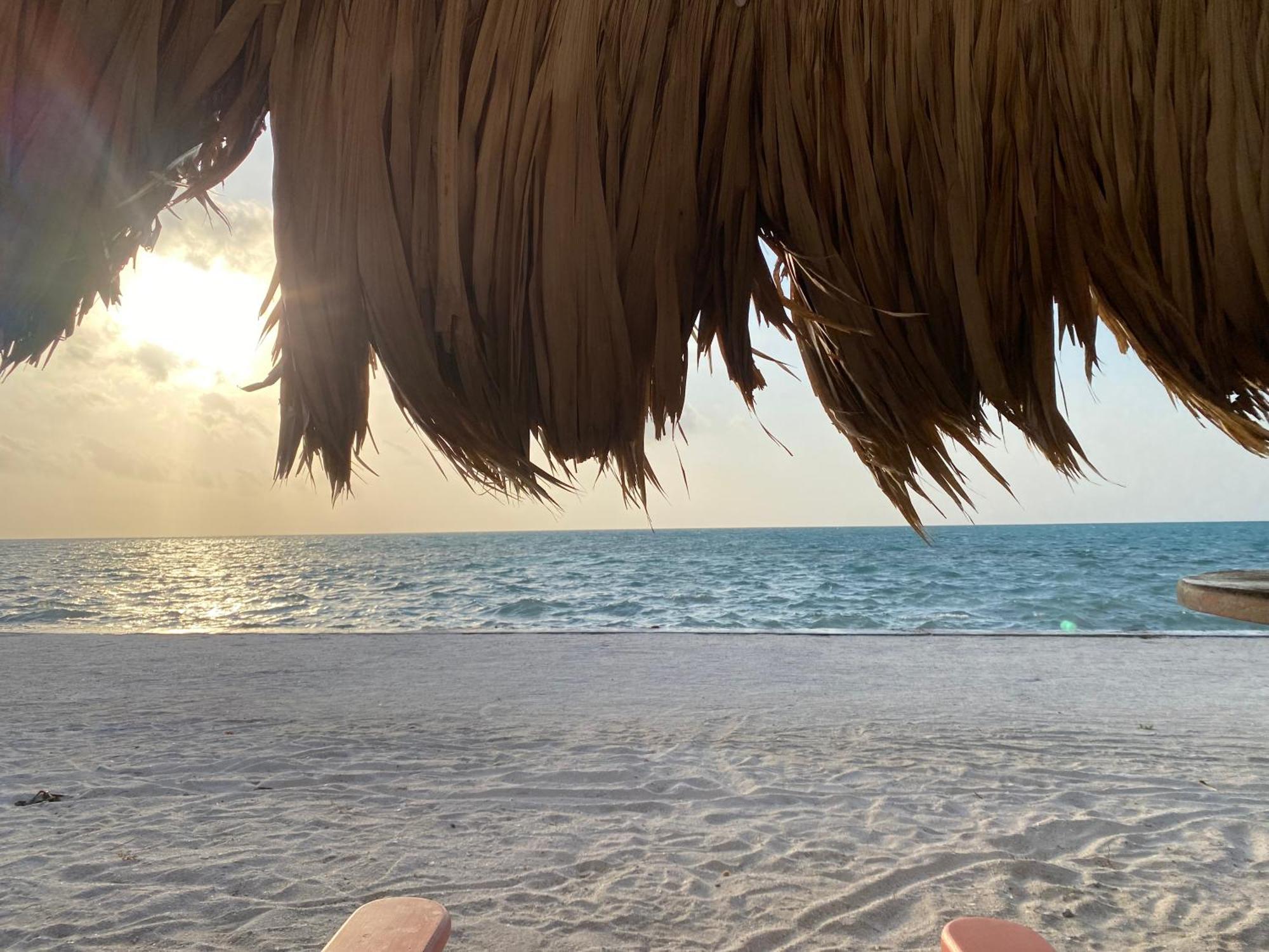 Resort St. George's Caye 3*