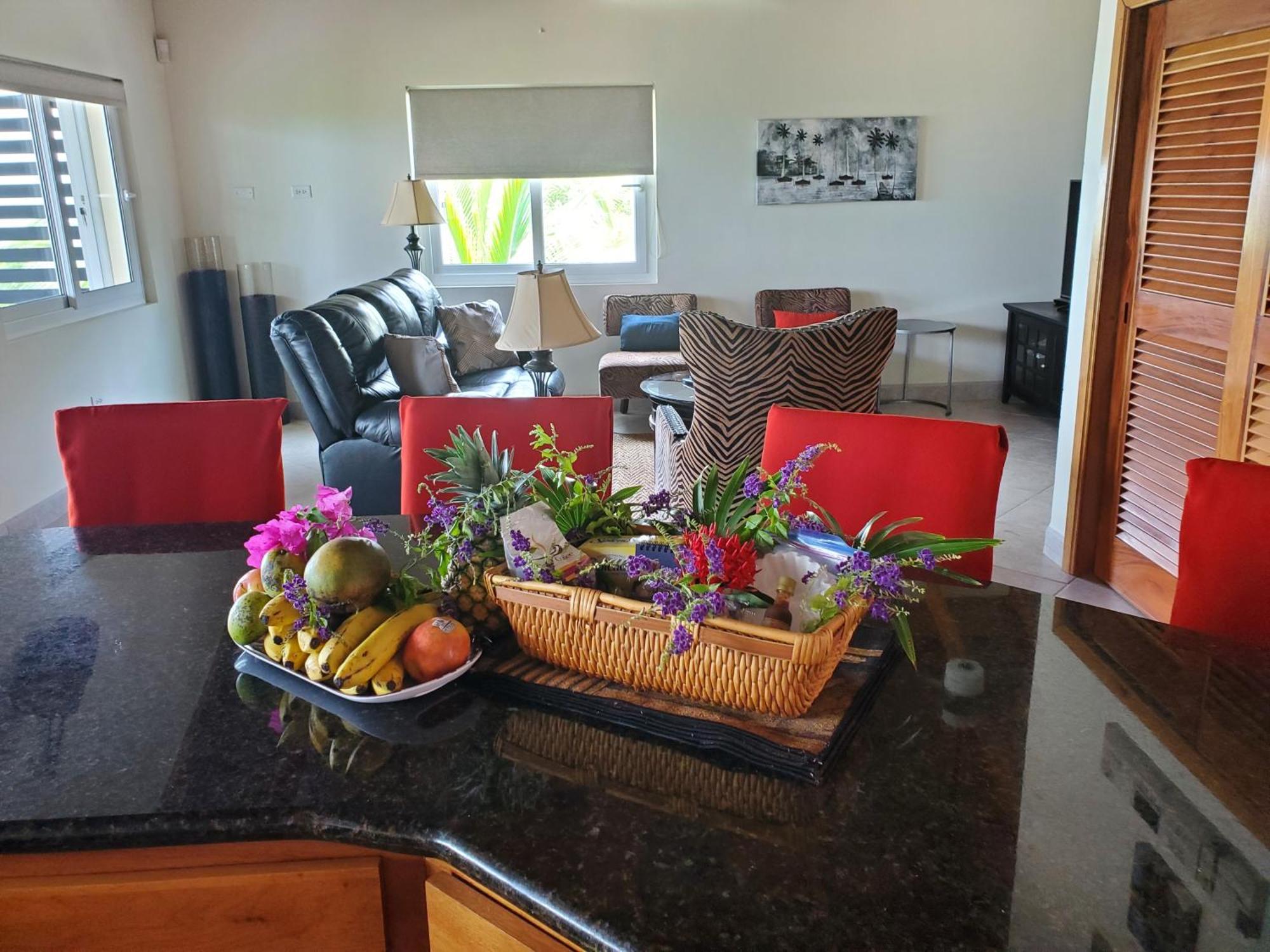 La Perla Azul House With Pool And 4 Seater Cart Holiday home *