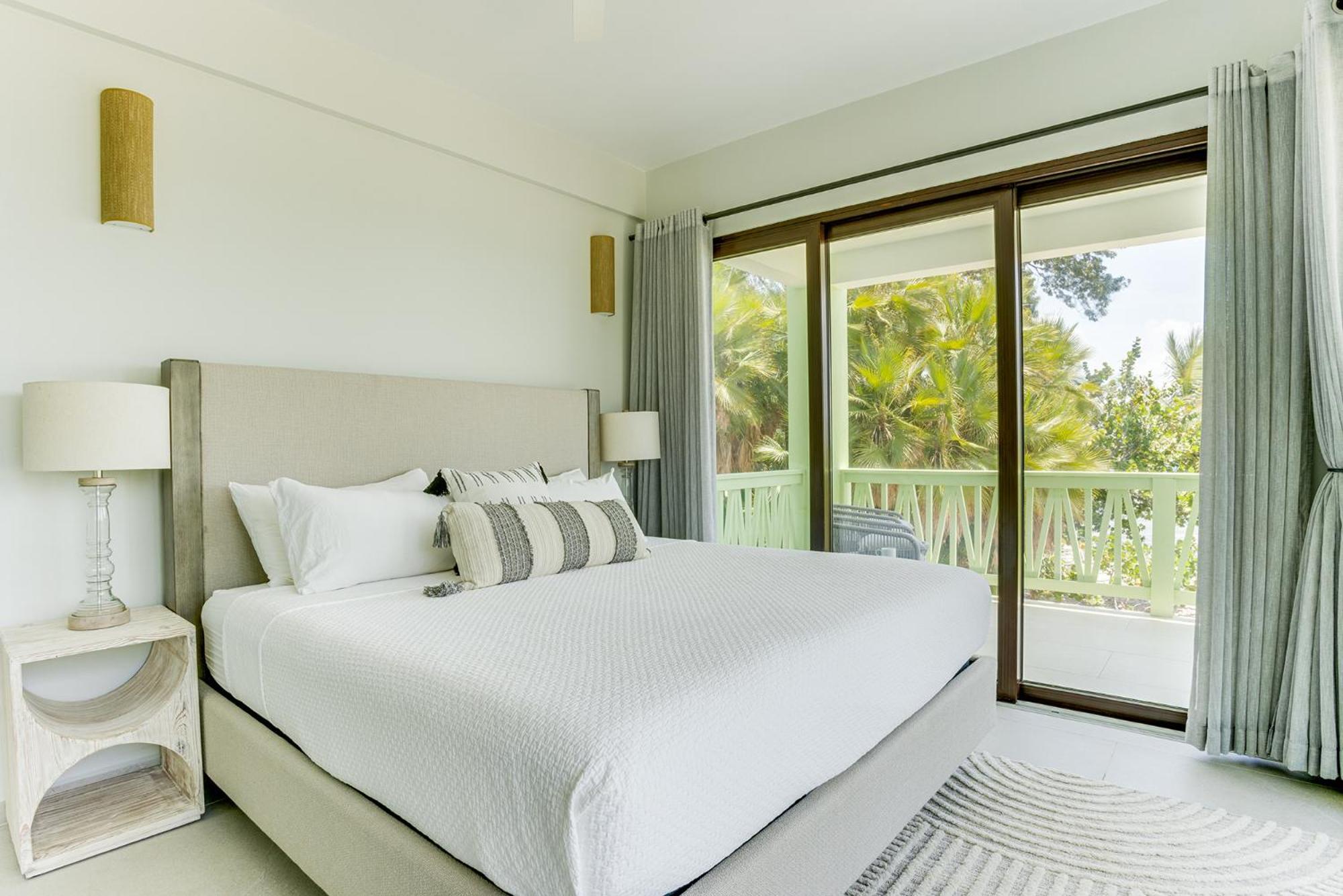The At Cocoplum Placencia