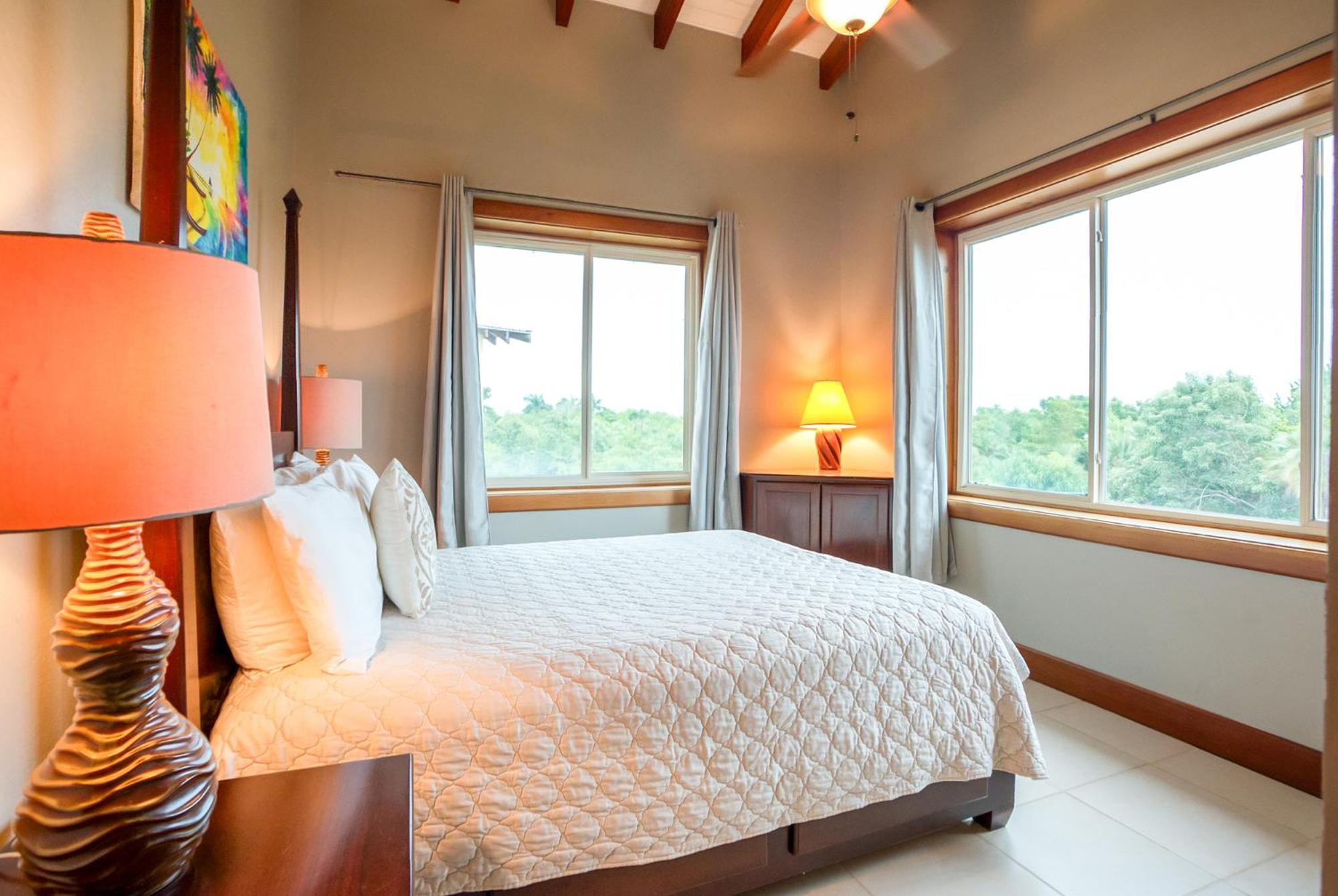 Resort The At Cocoplum Placencia